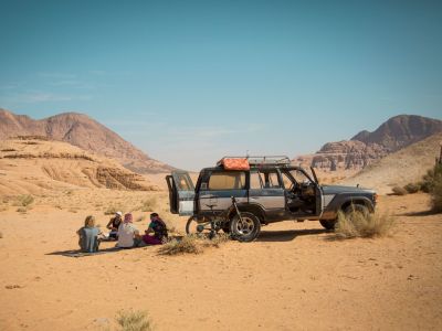Bike Travel Guide: Jordan 