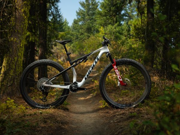 Le nouveau Giant Anthem Advanced SL : plus léger, plus rapide, plus avancé