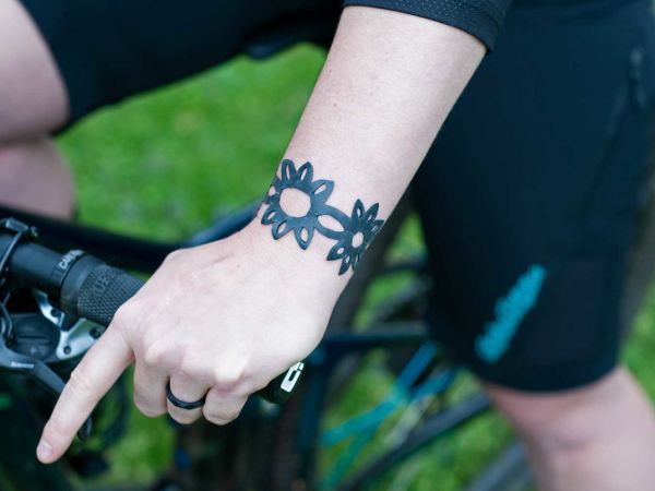 DIY: How To Make a Bike Tube Bracelet