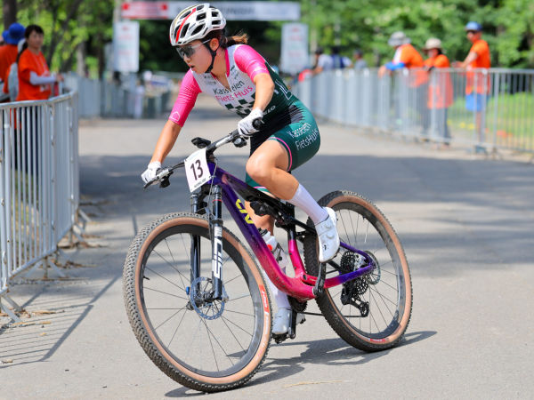 MTB全日本選手権：XCCで小林あか里選手が全日本王者に輝く！