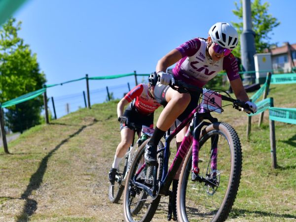 Podium des filles du Giant France MTB Pro Team en Turquie!