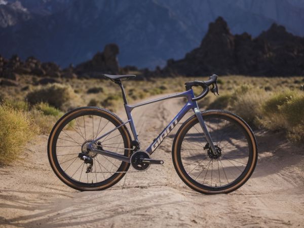 Nieuwe Revolt gravelfietsen zijn nóg strakker en sneller