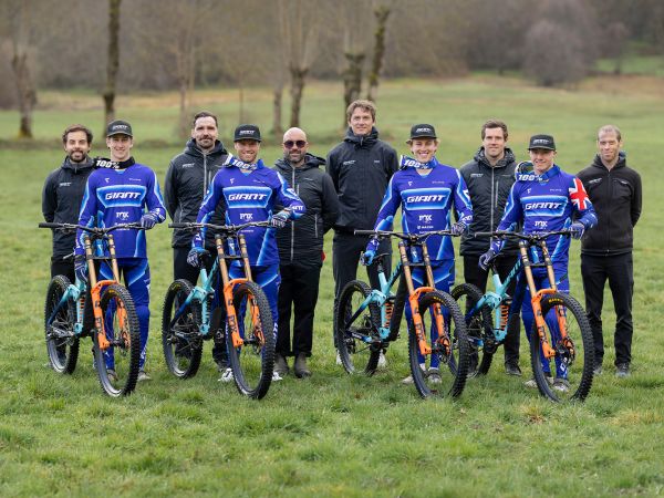 Giant Factory Off-Road Team Rolls Into MTB World Cup on a Wave of Momentum