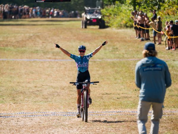 Melisa Rollins Wins Chequamegon MTB Festival!