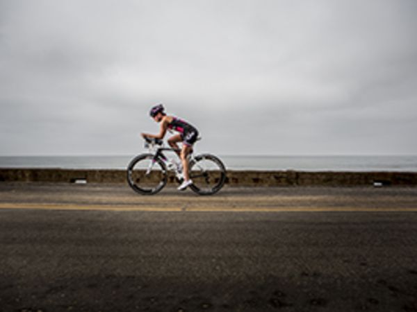 From Knickerbockers to Lycra: Tri Gear History