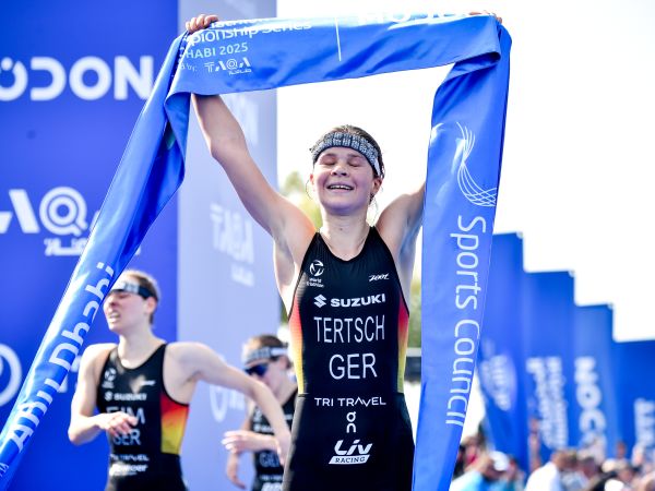 Lisa Tertsch Wins World Triathlon Championship Series Abu Dhabi!