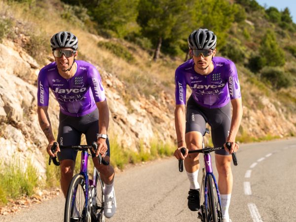 Giant Partners with Team Jayco AlUla as Official Eyewear Sponsor