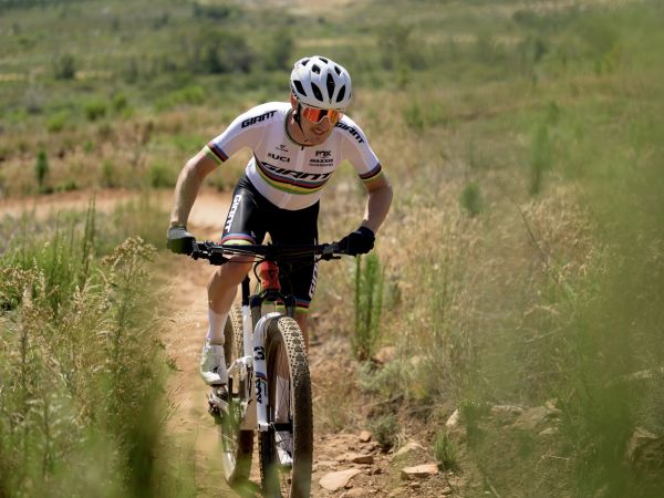 XC World Champ Alan Hatherly Highlights 2025 Giant Factory Off-Road Team