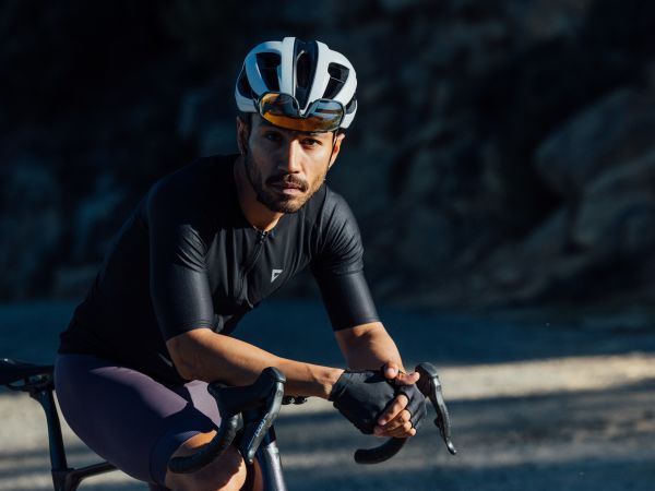 Giant introduceert nieuwe Pursuit en Rev Pro helmen