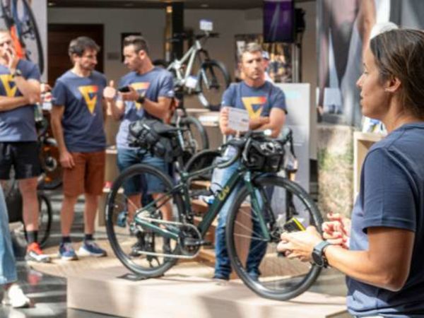 PRESENTACIÓN GAMA LIV 2025