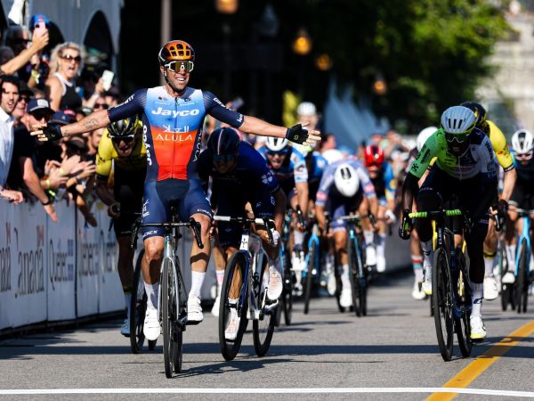Matthews Wins GP Québec for a Third Time!