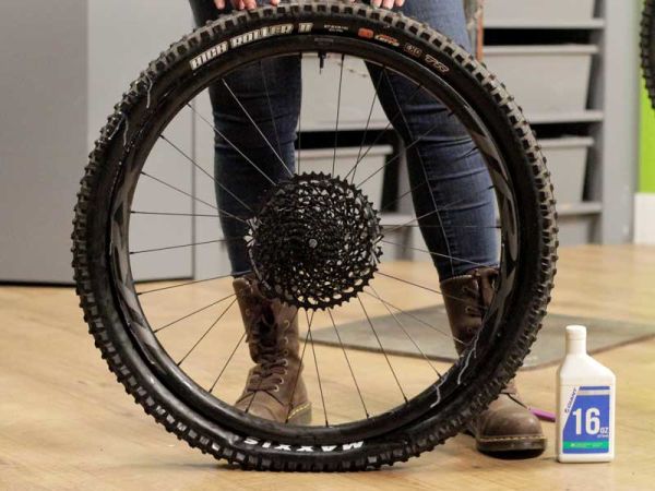 How to Fix a Flat Tire | Tubeless