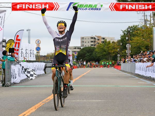 JCX開幕戦で副島選手が優勝!