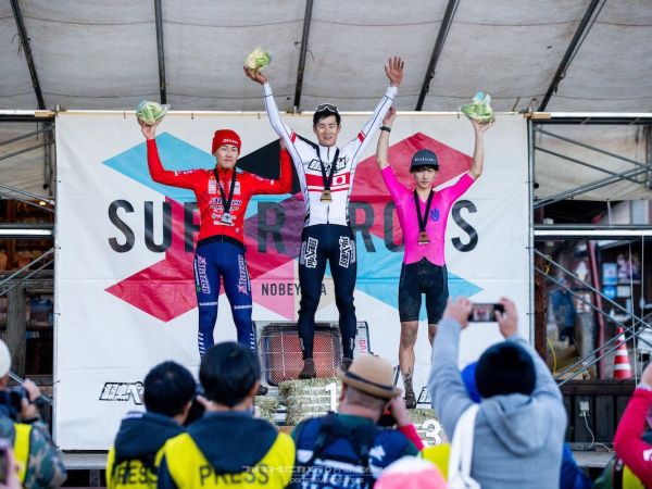 柚木伸元選手がJCXシリーズ第4戦、第5戦で連続3位に