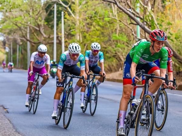ENEICAT CM TEAM DEBUTA EN LA AMSTEL GOLD RACE