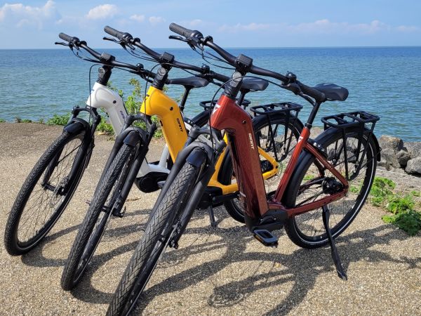 Giant présente la "Summer Collection" de l'AnyTour E+