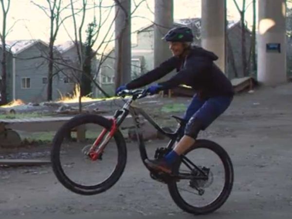 How to do a Front Wheel Lift on a Mountain Bike