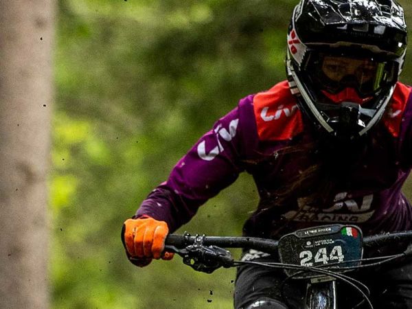 Concussions: Risk, Recovery, and Getting Back on the Bike