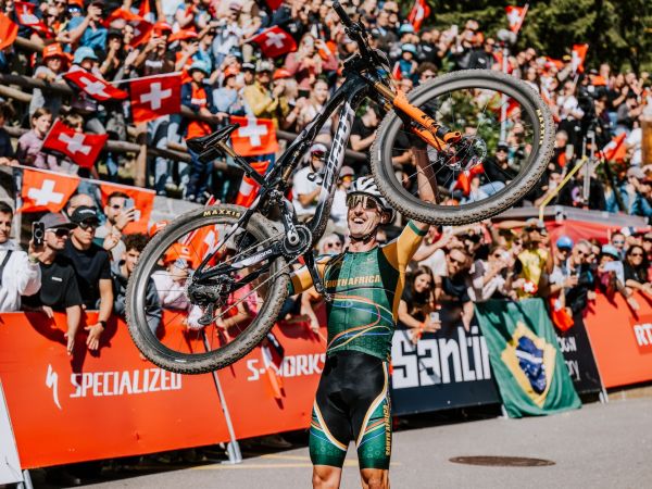 Hatherly Wins Second Straight XC World Championship! 