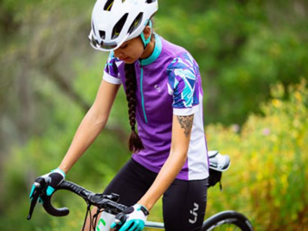 How to Replace Handlebar Tape on a Road Bike