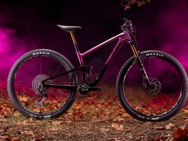 2025 新型「PIQUE ADVANCED」シリーズを発表