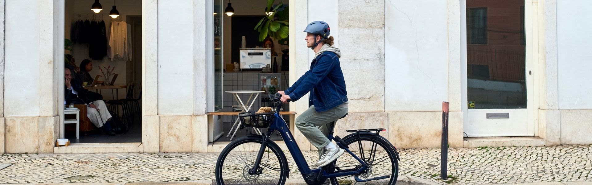 ARE E-BIKES ROAD LEGAL IN THE UK?