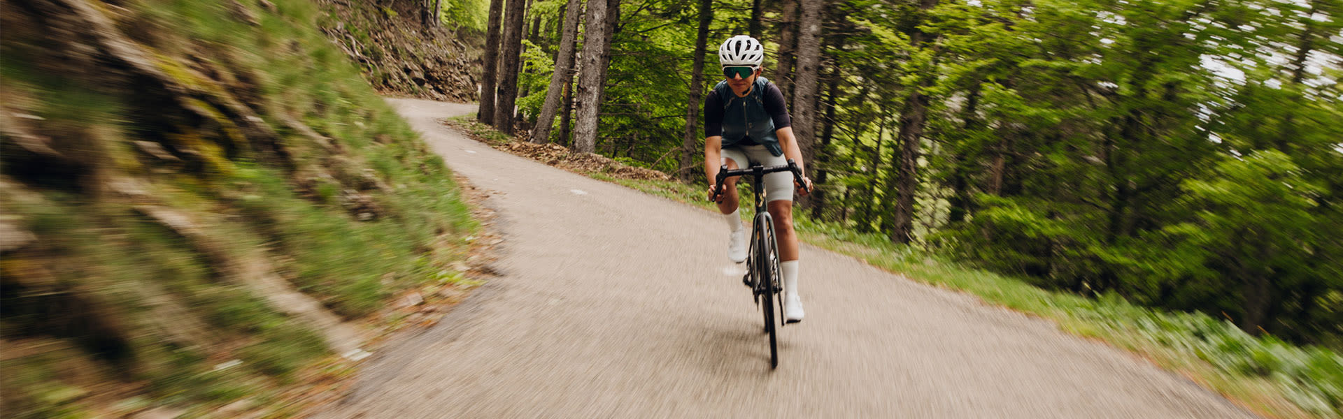 AERODYNAMICS COMPARISON