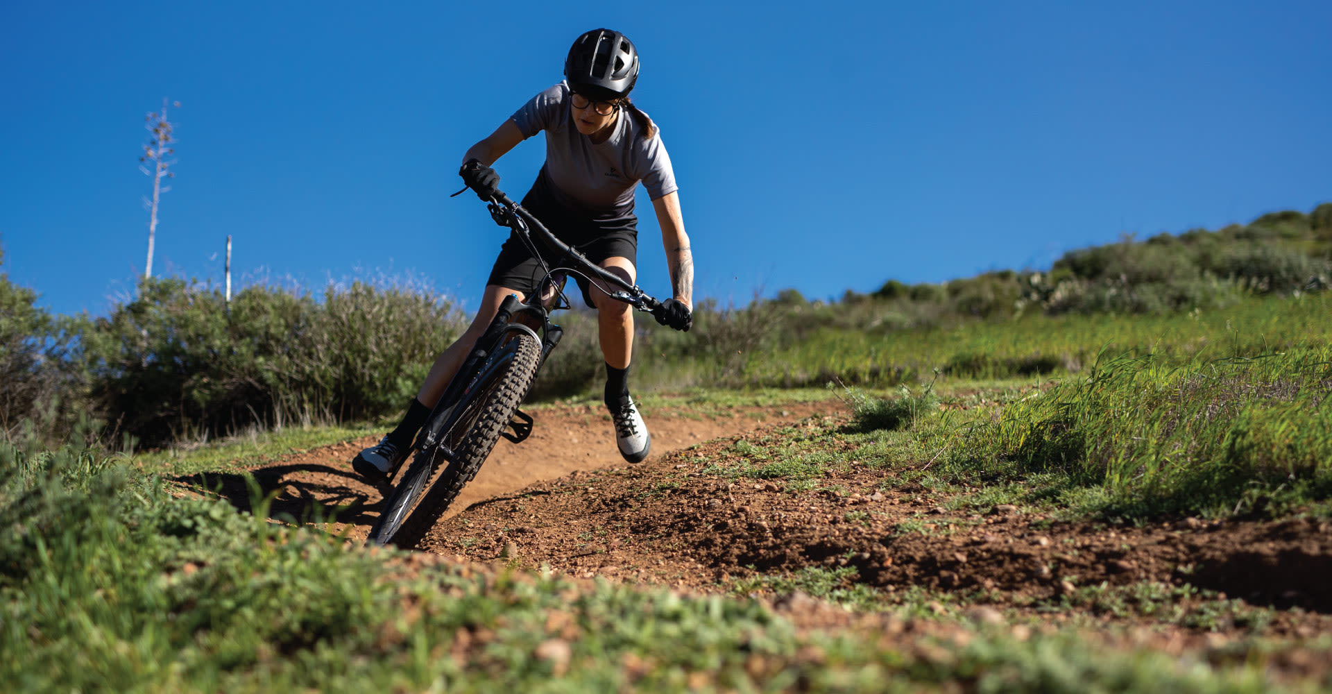 MOUNTAIN BIKE GUIDES