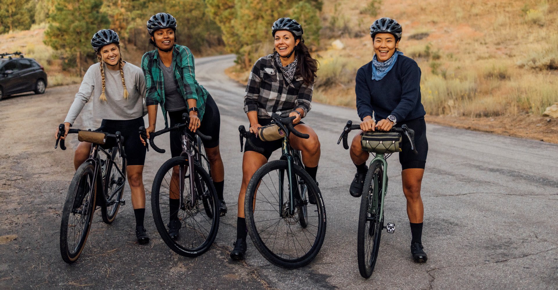 https://images2.giant-bicycles.com/b_white%2Cc_pad%2Ch_1000%2Cq_80%2Cw_1920/r2u2ay88pzdloux0g3bu/DevoteGroup-86banne.jpg