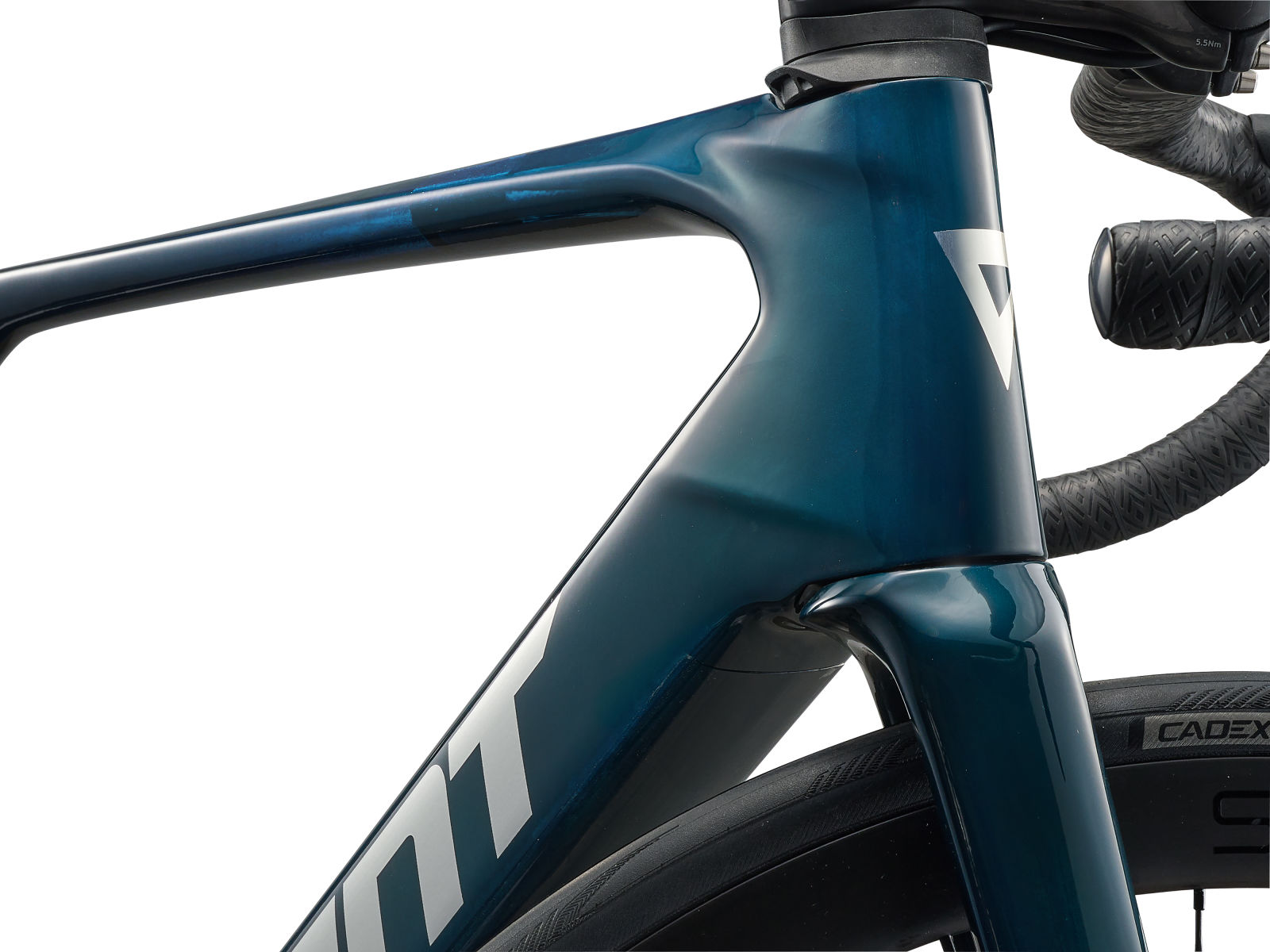 Giant Defy Advanced E+ Elite 0 close up component detail