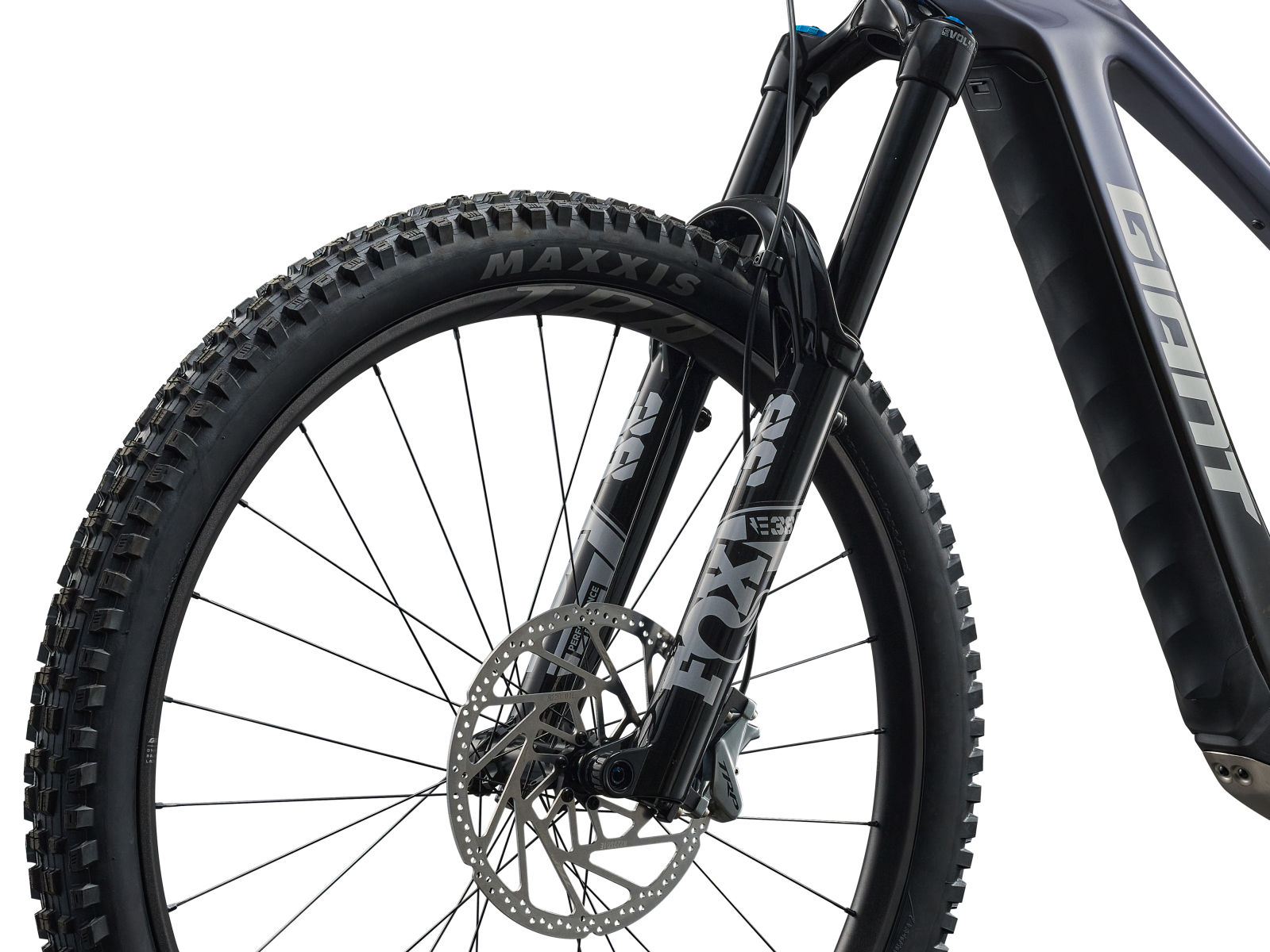 Giant Reign Advanced E+ 1 close up component detail