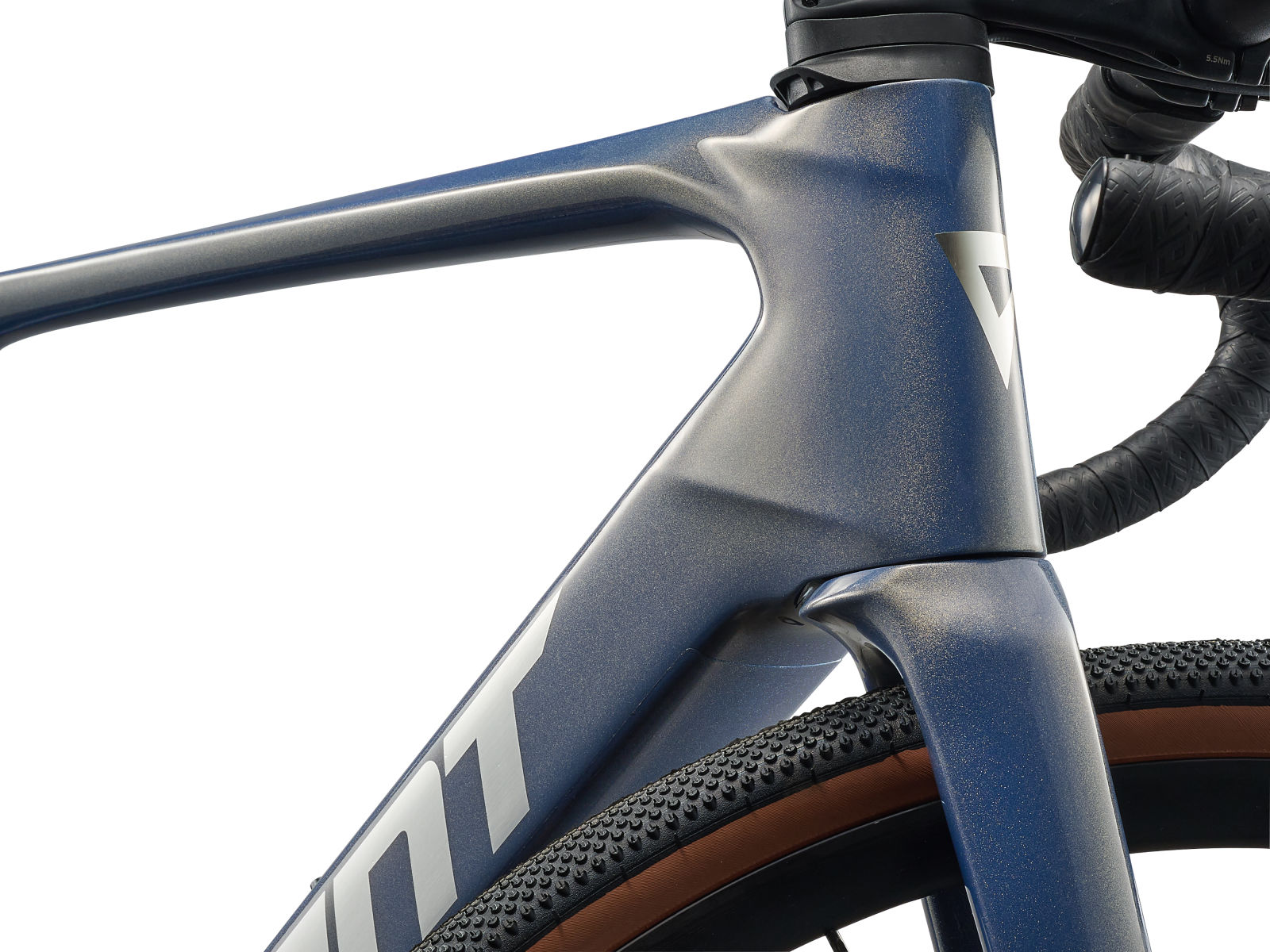 Giant Defy Advanced E+ Elite AR close up component detail