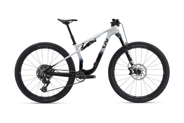 Image of Pique X Advanced SL 2