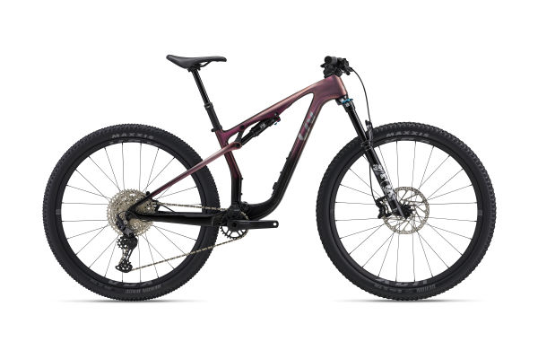 Image of Pique X Advanced SL 3