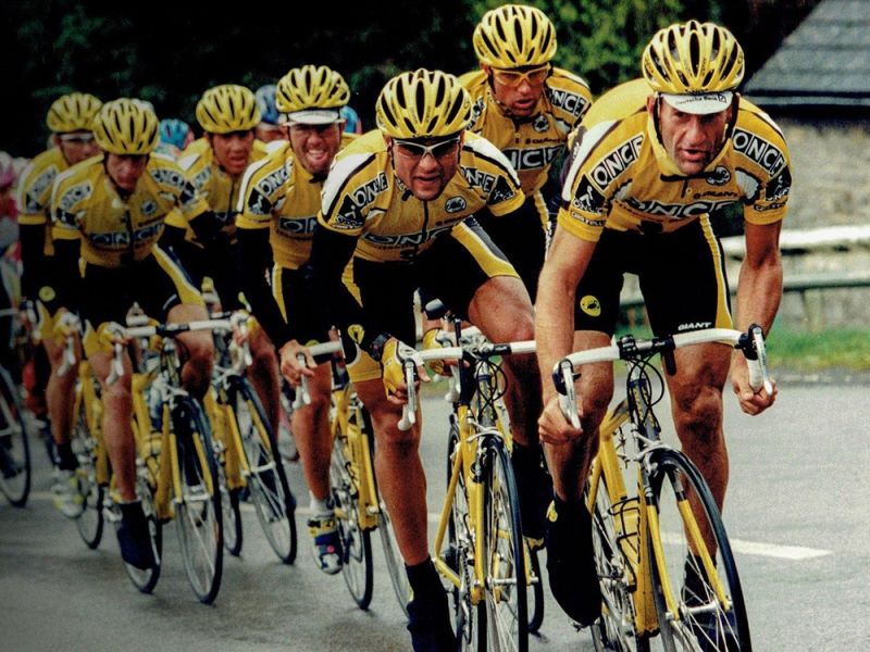 1997 : La naissance du TCR