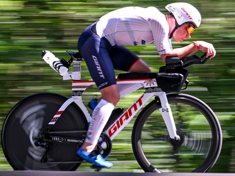 Des champions de triathlon