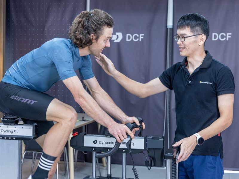 Etude posturale vélo Giant DCF - Adoptez la bonne position à vélo ...