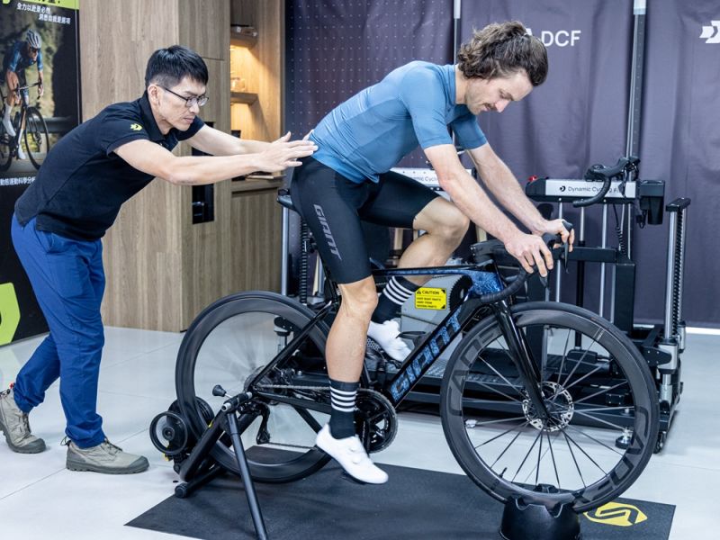 Etape 6 étude posturale vélo