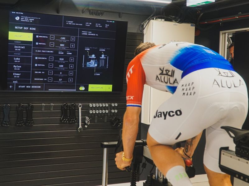 Etude posturale vélo Giant DCF - Adoptez la bonne position à vélo ...