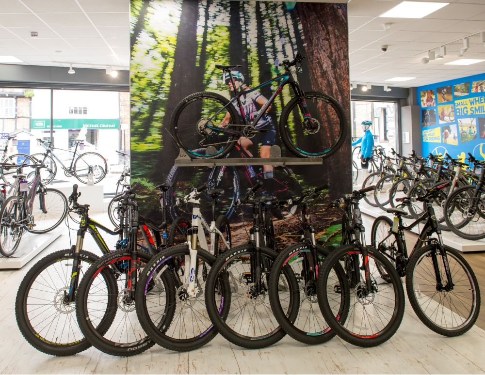 About Us Giant Bicycles Giant Newport Pagnell
