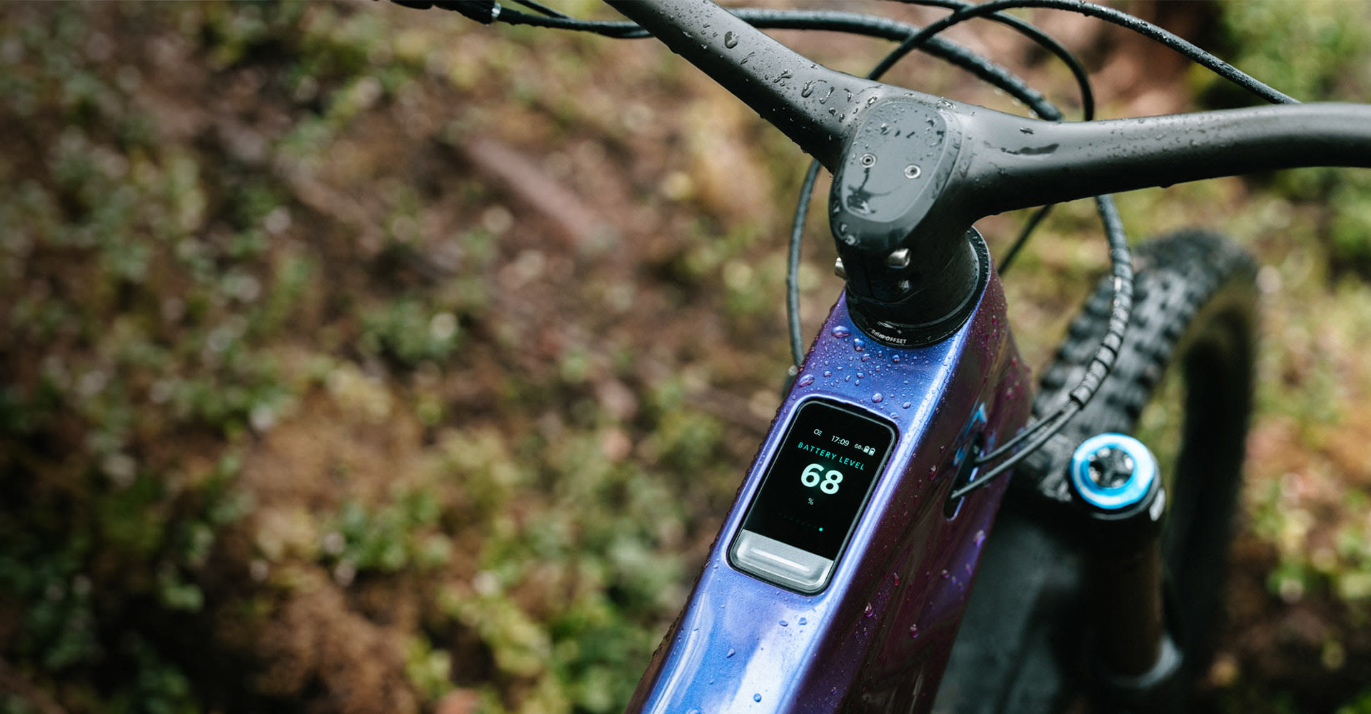 RideControl Dash in the rain