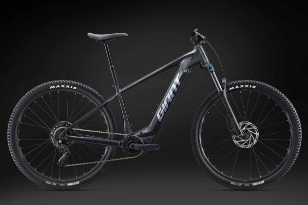 Fathom E 2 2024 Trail bike Giant Bicycles UK