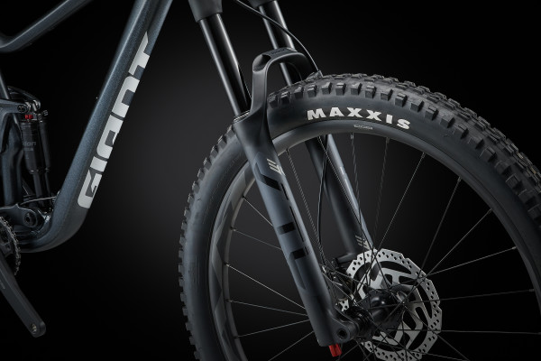 Stance 29 2 2024 Trail bike Giant Bicycles UK