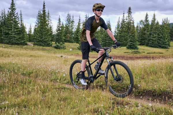 Talon 3 (2025) | XC bike | Giant Bicycles Japan 日本