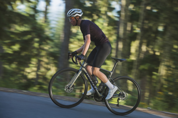Defy Advanced 1