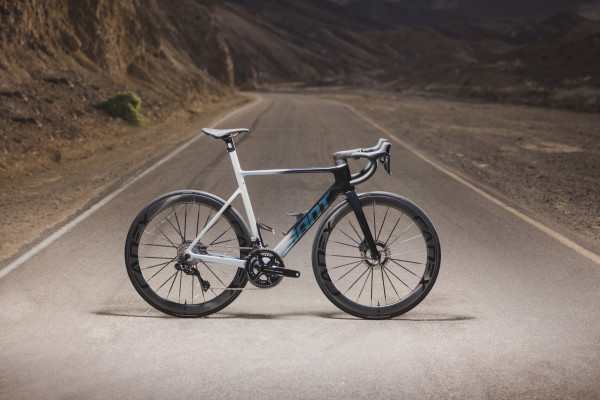 Propel Advanced SL 0 (2024) | Aero Race bike | Giant Bicycles US