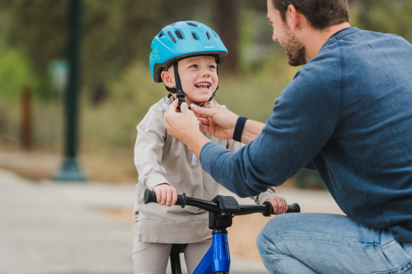 Pre 2022 First Bike bike Giant Bicycles Canada