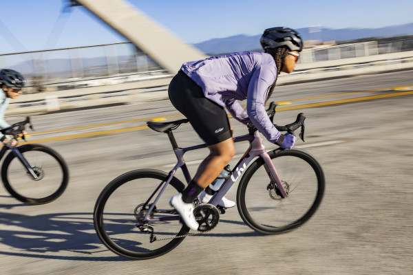 GIANT ジャイアント ENVILIV ADVANCED1 ロードバイク EnviLiv Advanced 1 (2023) | Women Aero Race bike | Liv