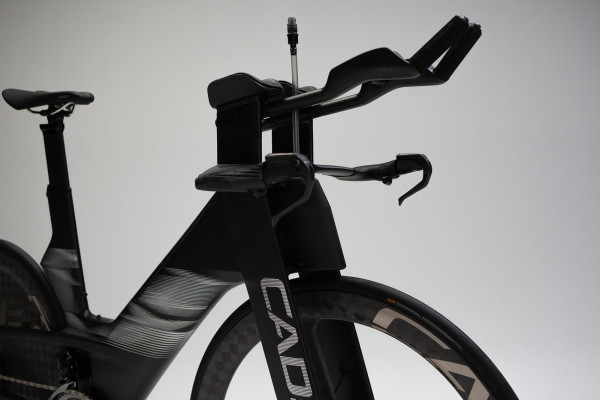 CADEX Tri Frameset (2023) | Triathlon / TT bike | CADEX US CADEX Tri Frameset (2023) | Triathlon / TT bike | CADEX US