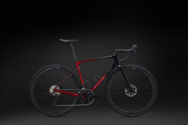 High Performance Endurance Road Bike Giant Defy Advanced Pro 2 Giant Bicycles UK